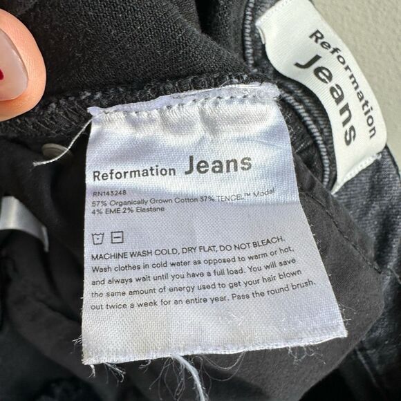 Reformation Size 28 Black Wash Jeans Slim Straight High Rise Ankle color Avalon - Picture 7 of 7